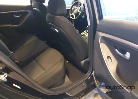 2013 Hyundai Elantra Gt z USA, uszkodzony, nr VIN KMHD35LE3DU039933